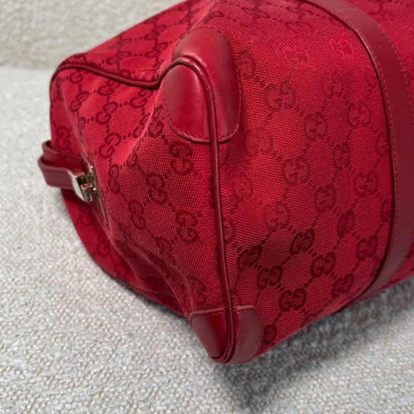 Authentic Gucci Red GG Canvas Boston Bag - Picture 4 of 14